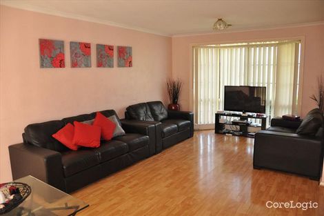 Property photo of 22 Gilroy Crescent Mill Park VIC 3082