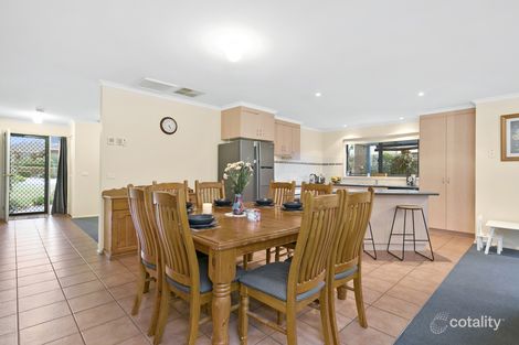 Property photo of 2 Rowena Place Mount Martha VIC 3934