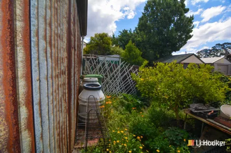 Property photo of 82 Laurence Street Lithgow NSW 2790