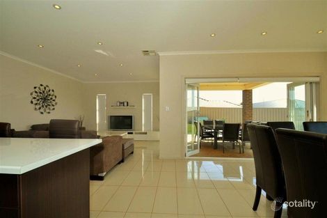 Property photo of 20A Morningside Drive Woodcroft SA 5162