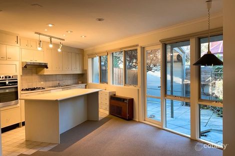 12 Oshanassy St, North Melbourne, VIC 3051