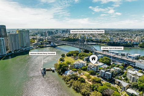 Property photo of 205/19 Wicklow Street Kangaroo Point QLD 4169