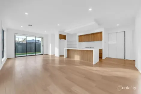 Property photo of 9 Tarrabool Road Truganina VIC 3029