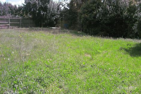 10a Slingsby Ave, Beaconsfield, VIC 3807