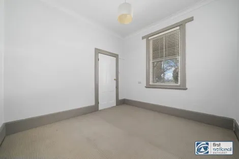Property photo of 132 Howick Street Bathurst NSW 2795