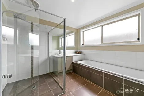 Property photo of 21A Walmac Close Tooradin VIC 3980