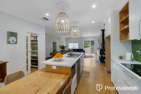 Property photo of 142 East Street Cartwrights Hill NSW 2650