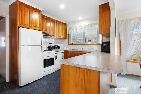 Property photo of 67 Raglan Street Somerset TAS 7322