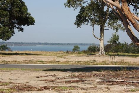 33 Plateau Ave, Metung, VIC 3904