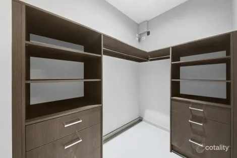 Property photo of 11 Beaconsfield Lane Caroline Springs VIC 3023