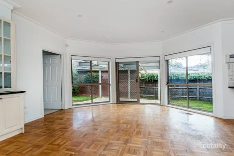 Property photo of 1/28 Central Road Blackburn VIC 3130