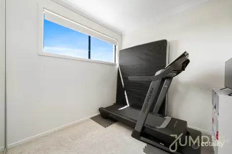 Property photo of 16 Chadwick Court Findon SA 5023