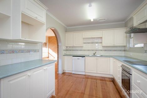 Property photo of 2 Turanga Road Gisborne VIC 3437