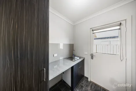 Property photo of 8 Ruthberg Drive Sale VIC 3850