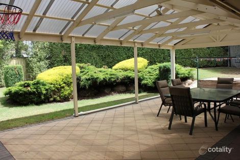 9 Montpelier St, Woodcroft, SA 5162