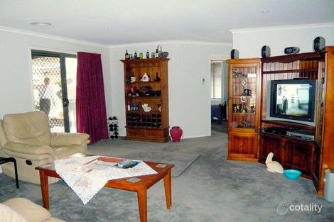 Property photo of 17 Perry Drive Horsham VIC 3400