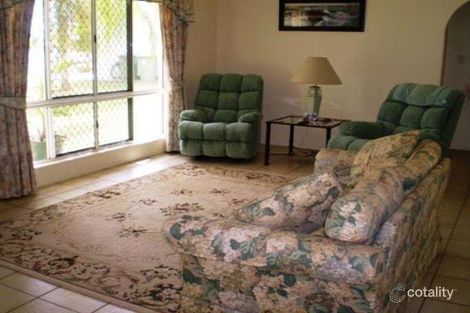 Property photo of 211 Robert Road Bentley Park QLD 4869