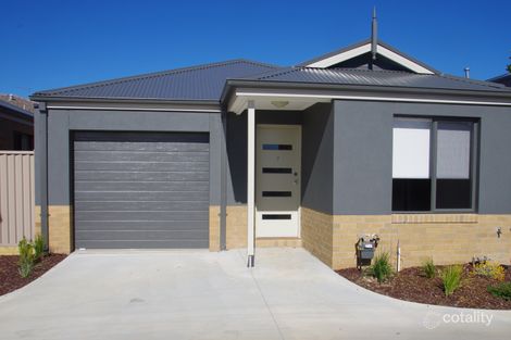 7/195a Yarrowee St, Sebastopol, VIC 3356