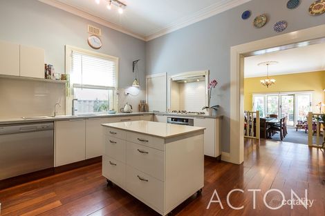 68 Dunedin St, Mount Hawthorn, WA 6016