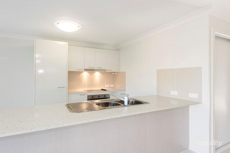 Property photo of 16 Glenwoods Drive Glenvale QLD 4350