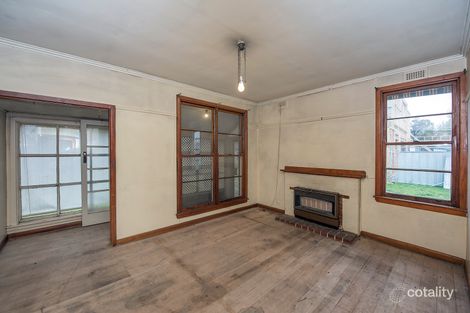 Property photo of 8 Blackwood Parade Heidelberg West VIC 3081