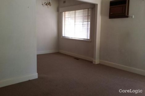 Property photo of 9 Madel Avenue Strathmore VIC 3041