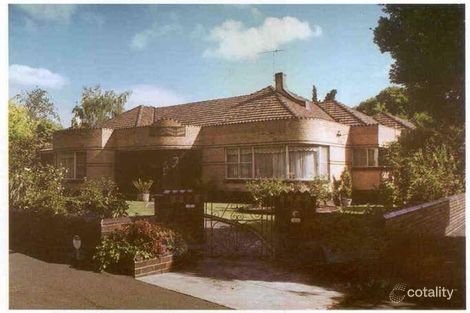 Property photo of 105 North Road Brighton VIC 3186