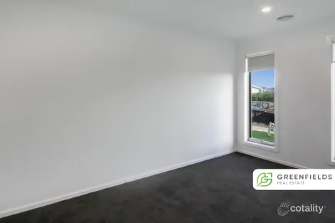 Property photo of 24 Coaching Parade Point Cook VIC 3030
