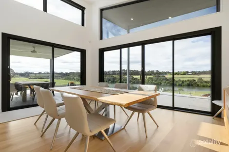Property photo of 45 Koraleigh View Nicholson VIC 3882