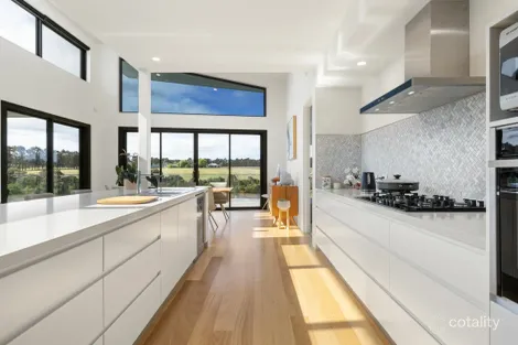Property photo of 45 Koraleigh View Nicholson VIC 3882