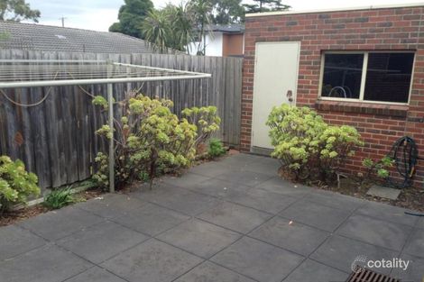 Property photo of 1/2 Tambo Court Glen Waverley VIC 3150