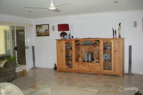 Property photo of 15 Seaview Avenue Maaroom QLD 4650