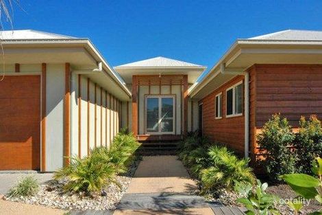 Property photo of 8 North Beach Place Mudjimba QLD 4564