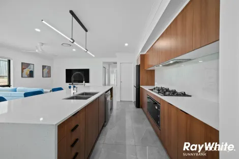 92 Tivoli Ave, Greenbank, QLD 4124