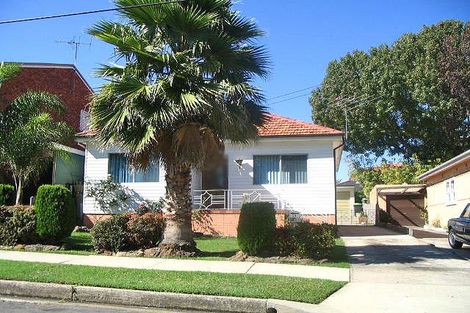 25 Barnards Ave, Hurstville, NSW 2220