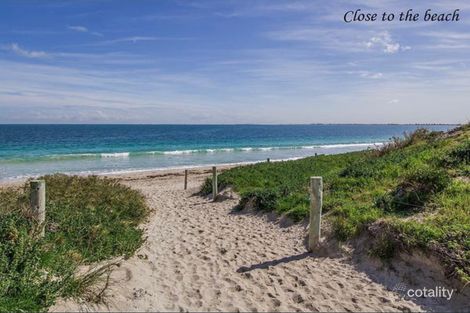 Property photo of 43 St Cloud Way Port Kennedy WA 6172