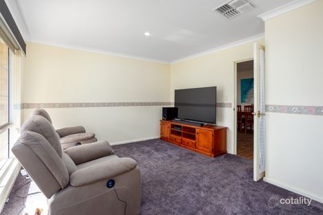 Property photo of 7 Yardley Court Usher WA 6230