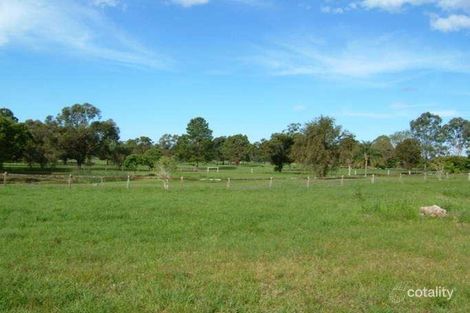 Property photo of 28 Cramer Boulevard Mount Warren Park QLD 4207