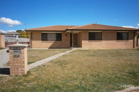 Property photo of 9 Helen Mayo Crescent Bonython ACT 2905