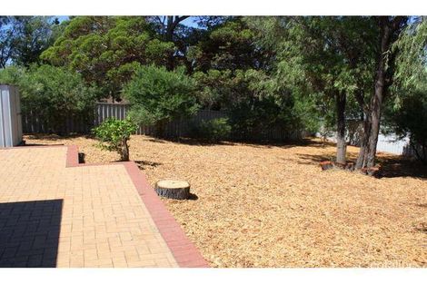 Property photo of 5 Shaw Close Withers WA 6230