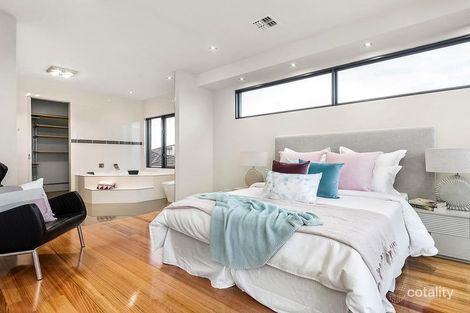 Property photo of 355 Napier Street Strathmore VIC 3041