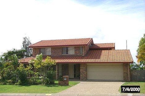 2 Tristania Way, Highland Park, QLD 4211