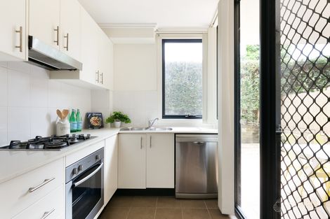 Property photo of 2/21-23 Shackel Avenue Brookvale NSW 2100