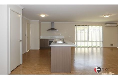 Property photo of 17 Pardalote Way Tapping WA 6065