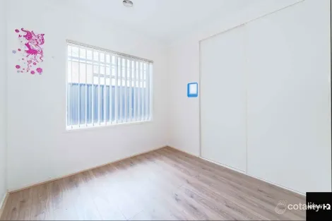 Property photo of 39 Kingbird Avenue Tarneit VIC 3029