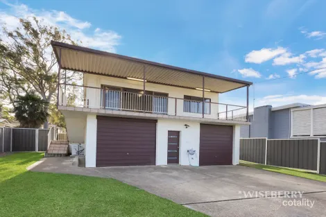 Property photo of 43 Noamunga Crescent Gwandalan NSW 2259