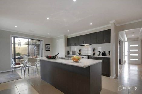 Property photo of 2 Acacia Close Trafalgar VIC 3824
