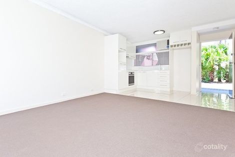 Property photo of 4/256 Kingsford Smith Drive Hamilton QLD 4007