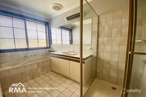 Property photo of 2/331-333 Heaths Road Werribee VIC 3030