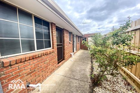 Property photo of 2/331-333 Heaths Road Werribee VIC 3030